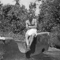 Seletar_1949_Dad_on_concrete_structure